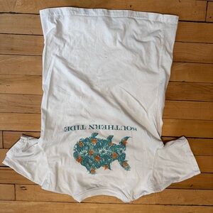 Southern Tide White Tee with Green and Orange Turtle Design